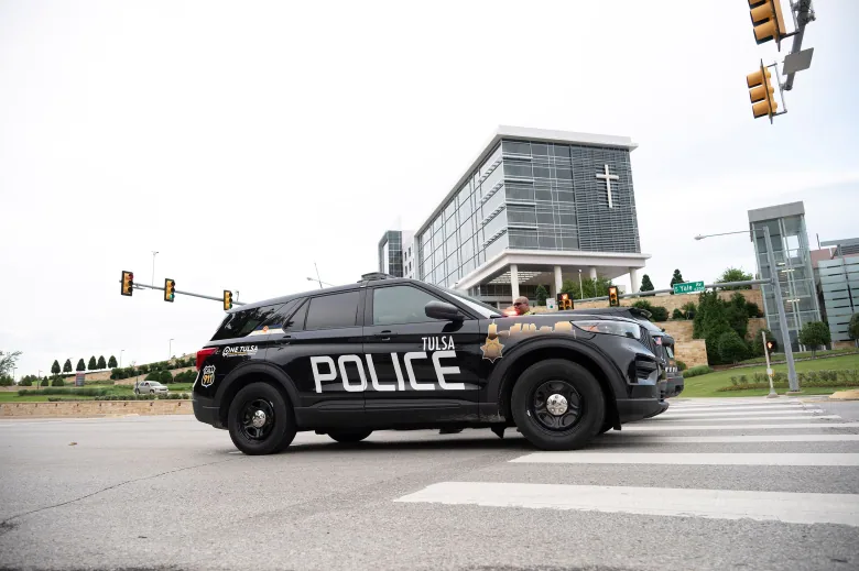 Gunman who killed 4 people at Oklahoma medical office was targeting his surgeon, police say